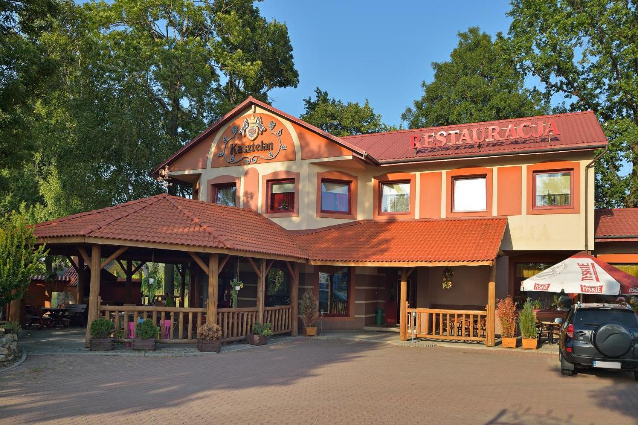 Restauracja Zajazd Kasztelan Krosno Ngoại thất bức ảnh