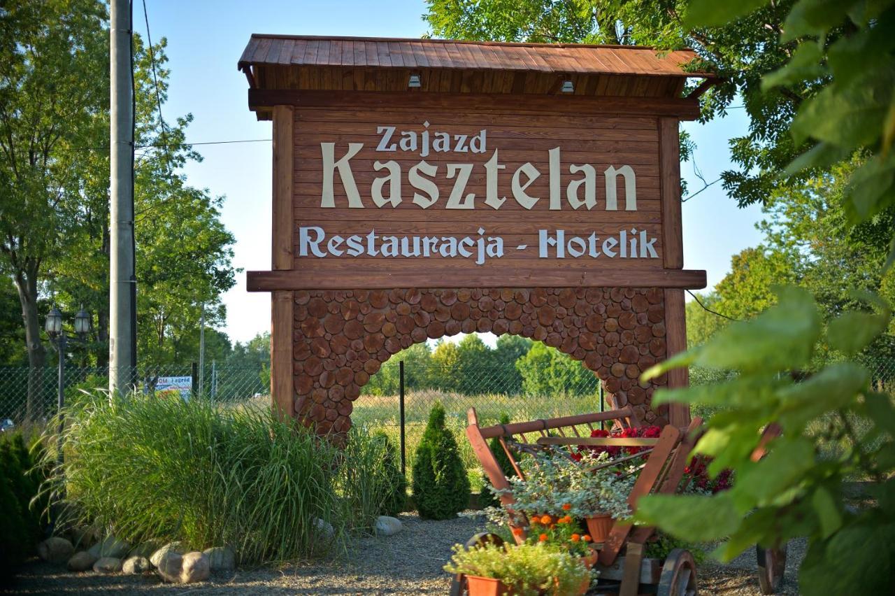 Restauracja Zajazd Kasztelan Krosno Ngoại thất bức ảnh